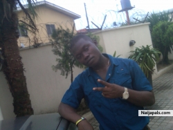 Christian (MamuzoChris)