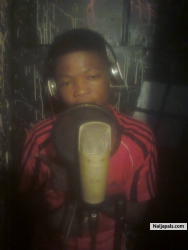 it ur boy temmytee nani jah bless my hustle