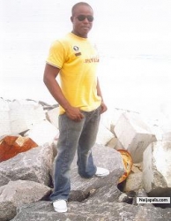 look good any baby in tha house. waana hook up with