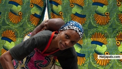 ask for her tel no. she sells ankara and is very kind to #pals.