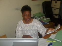 Caroline Yemi (davedan)