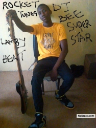MR BEE (ajebiyi)