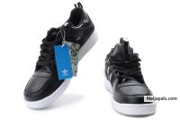 dis shoe tight