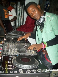 Dj smile