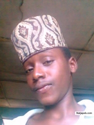 tunde (ytunde48)