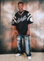 joey gbemi (eversmilingjoe)
