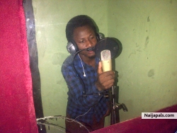 Ezeeli Gad (gadchucks)