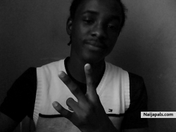 B n W