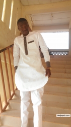 Bello Kamaldeen (KamalBee5669)