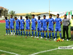 line up
