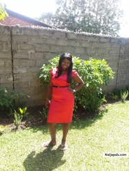 esther simate (esthersimate)