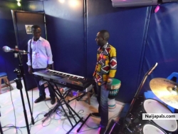 studio aza