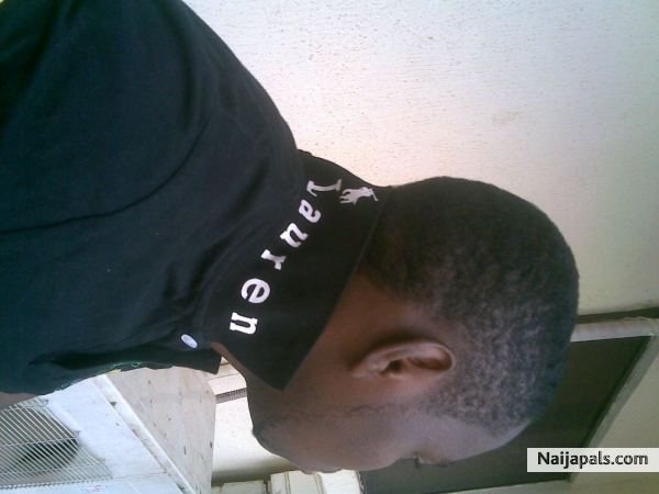 I_AM_FRANK - click for next photo