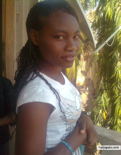  - click for next photo
