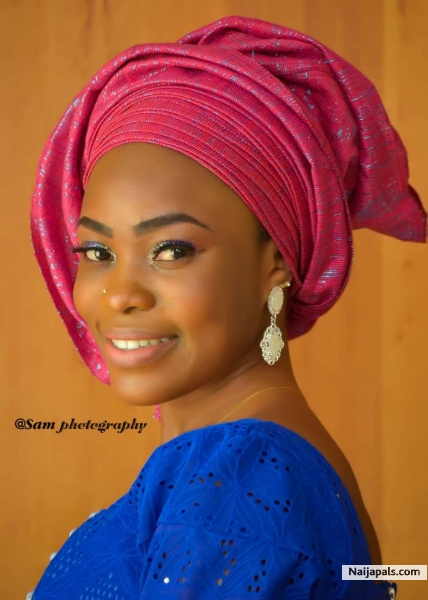 Olanrewaju balkis Olayinka - click for next photo