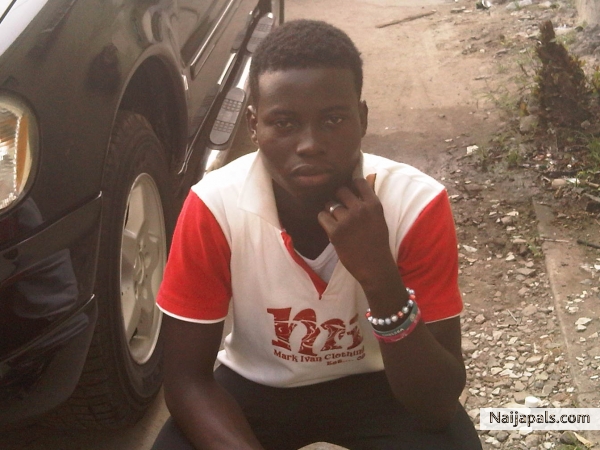  - click for next photo