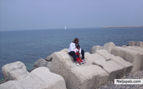 sfondo d...dows.jpg - click for next photo