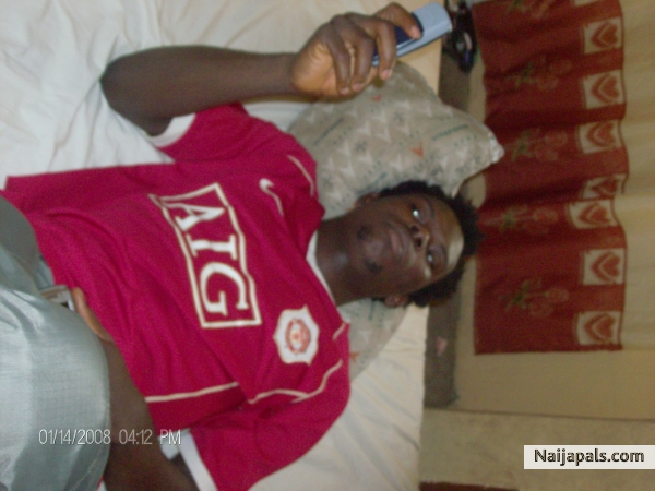 lol, wetin u dey do Boy oh boi - click for next photo