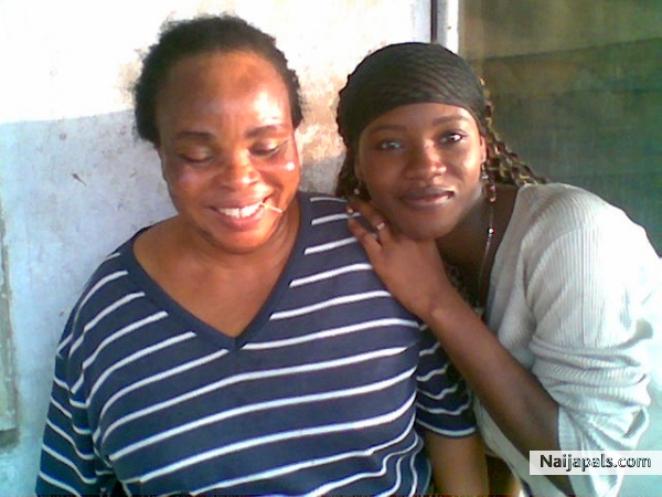 mii n a frend mom - click for next photo