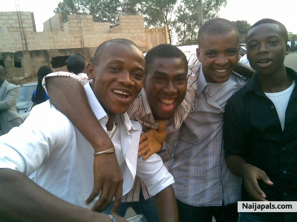 brother' s for thesame hood - click for next photo