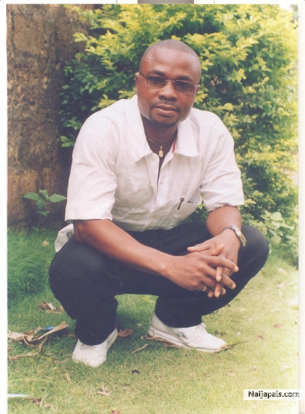 looking 4 a single woman - click for next photo