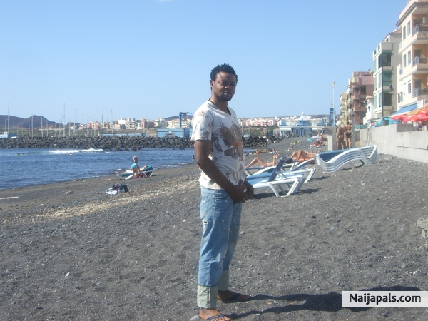  - click for next photo