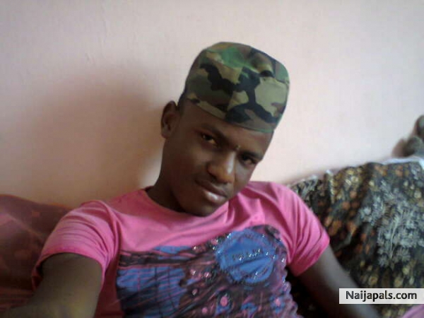  - click for next photo