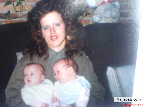 Me and my Dutch-Indonesia twins - click for next photo