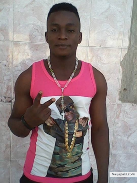  - click for next photo