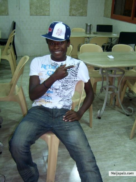  - click for next photo