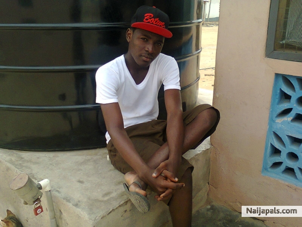  - click for next photo