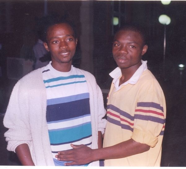 muyi friend - click for next photo