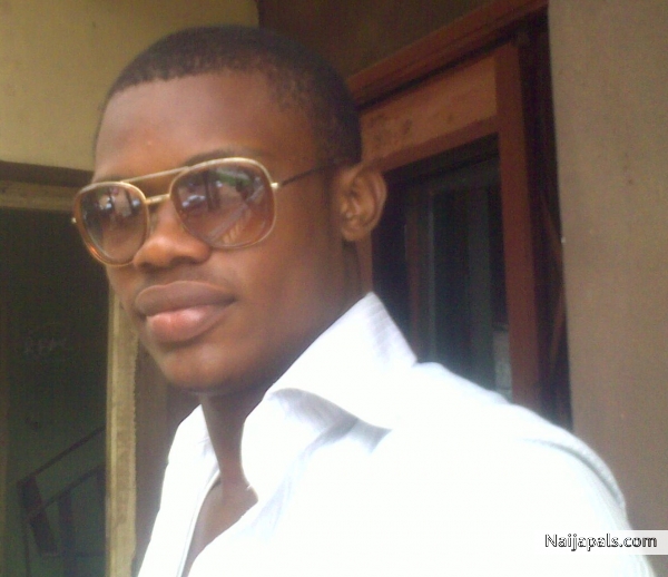 Aint i looking gud - click for next photo