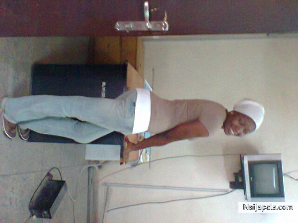  - click for next photo