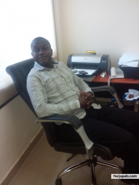 in the officein - click for next photo