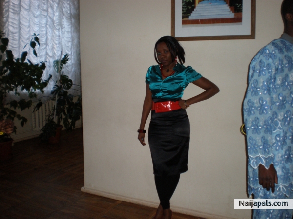  - click for next photo