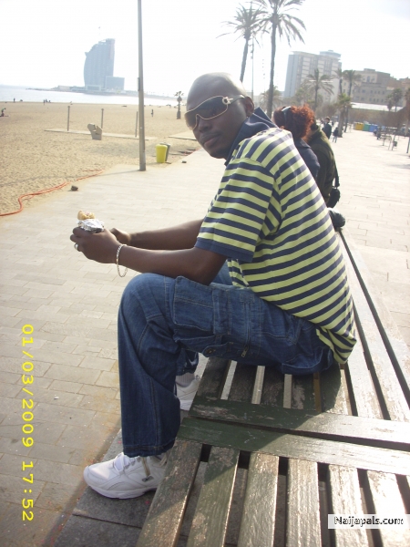  - click for next photo