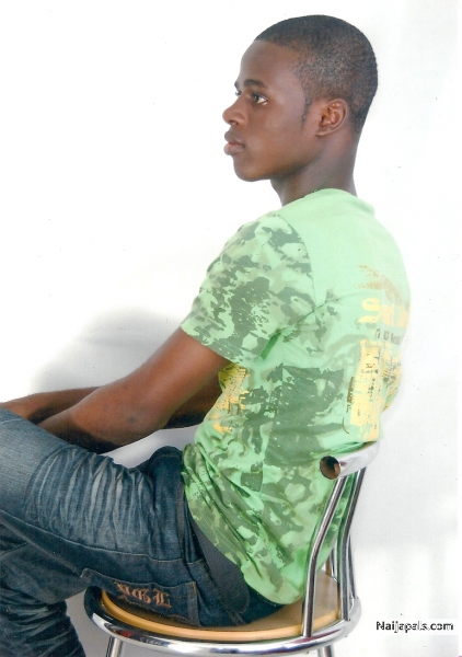 - click for next photo