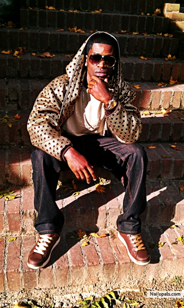  - click for next photo