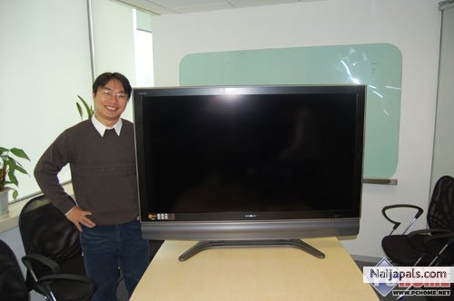 Production designer LCD TV - click for next photo