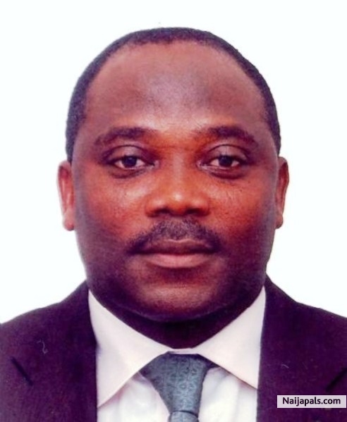 Olusegun Olasubomi Akinpelumi - click for next photo