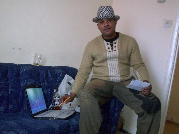  - click for next photo