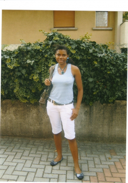  - click for next photo