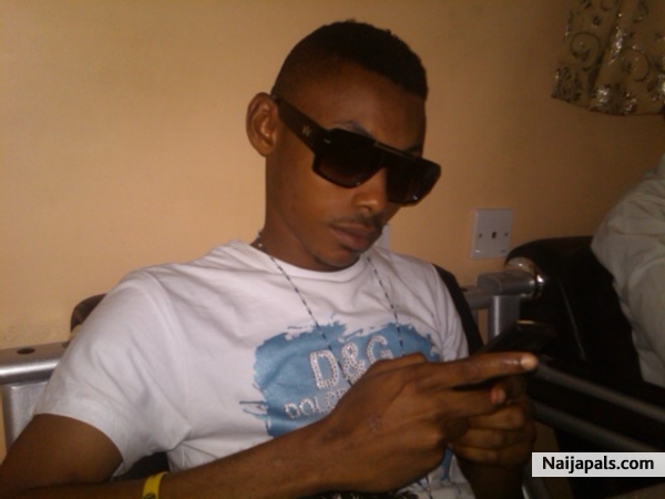  - click for next photo