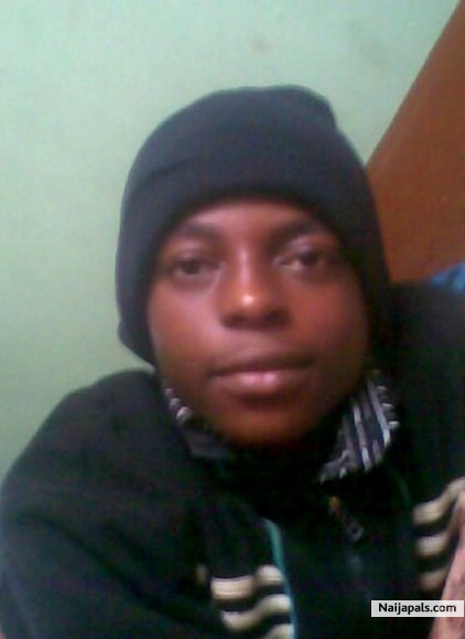  - click for next photo