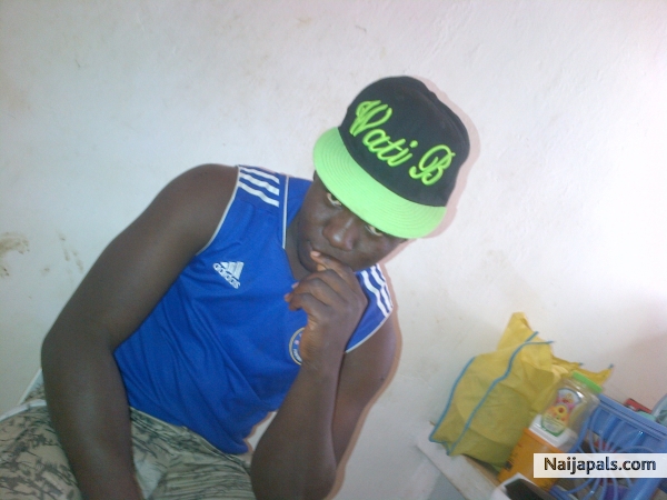  - click for next photo