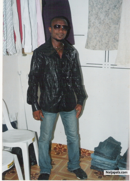  - click for next photo