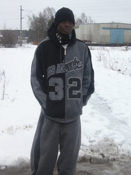  - click for next photo