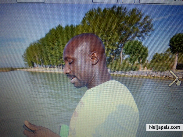  - click for next photo
