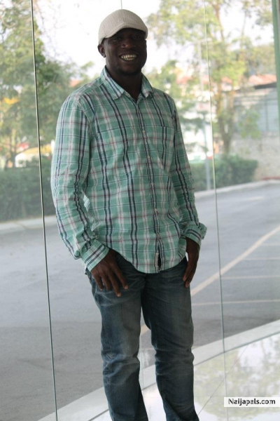  - click for next photo